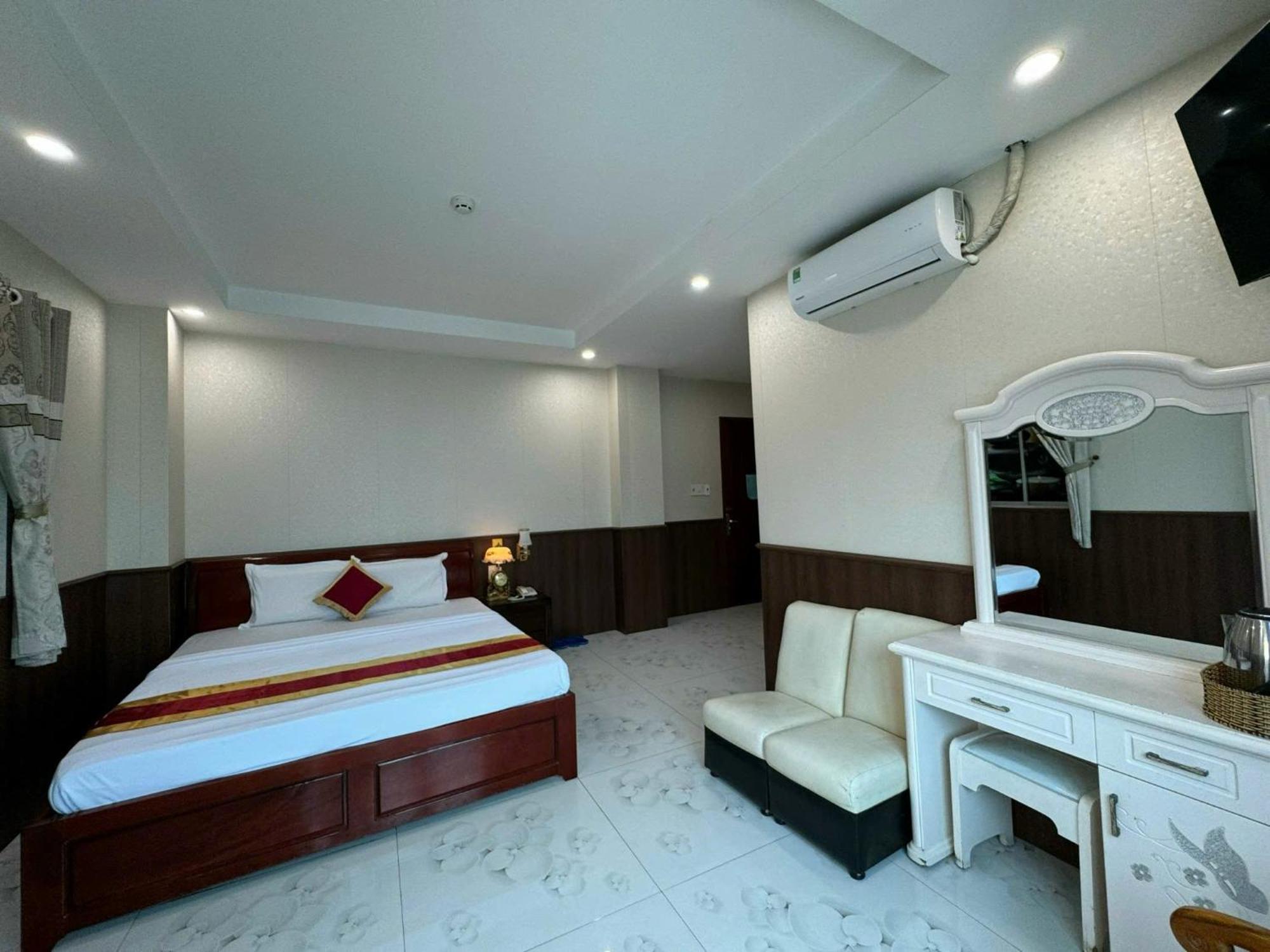 Thanh Dat Hotel Bac Lieu Екстер'єр фото